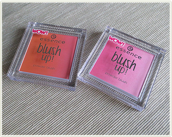 essence blush up! in Heat Wave and Pinky Flow (105 Kč, each)