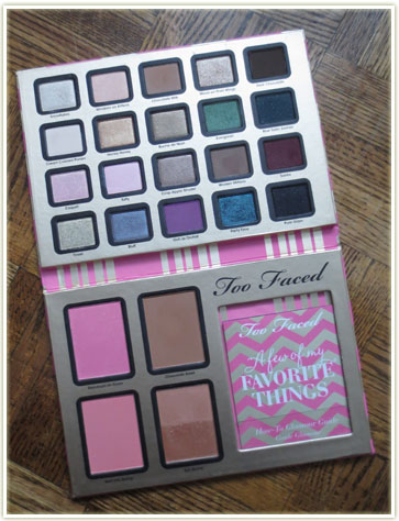 Too Faced – A Few of my Favorite Things palette