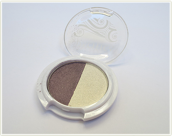 Pacifica eyeshadow duo