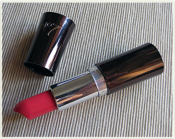 Boots No7 Lipstick in Sweet Copper (£9.95 GBP)