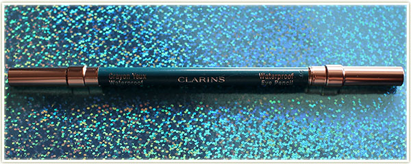 Clarins waterproof eye pencil in Aquatic Green