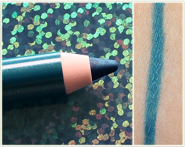 Clarins waterproof eye pencil in Aquatic Green